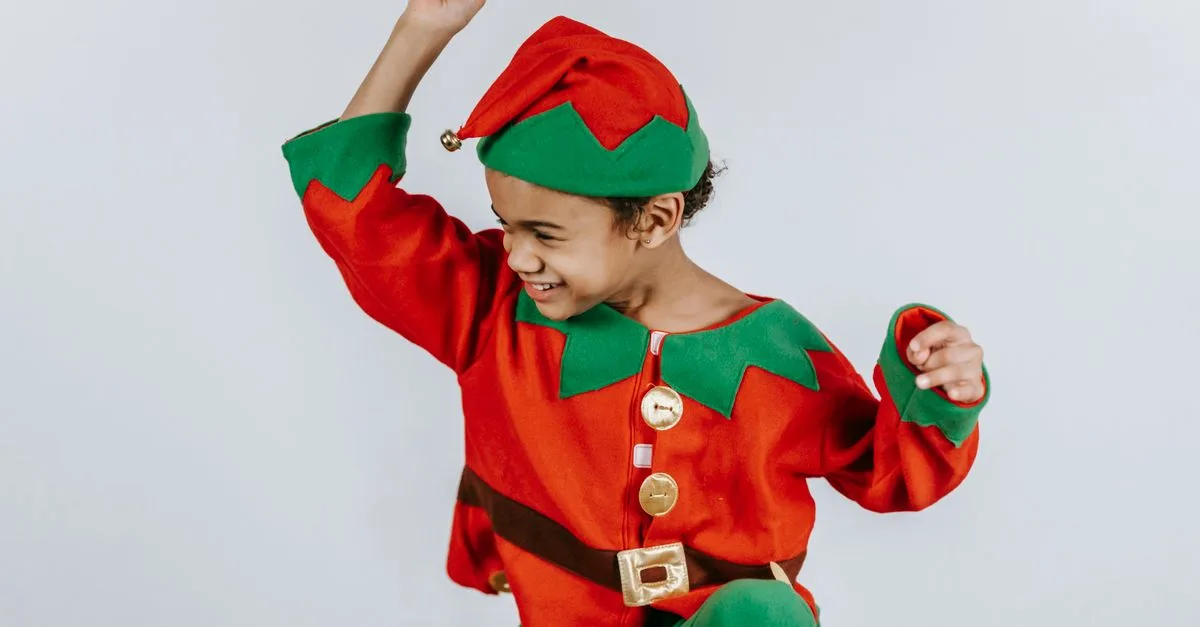 découvrez des idées de farces amusantes du lutin sur l’étagère pour surprendre les enfants et ajouter une touche de magie aux fêtes.