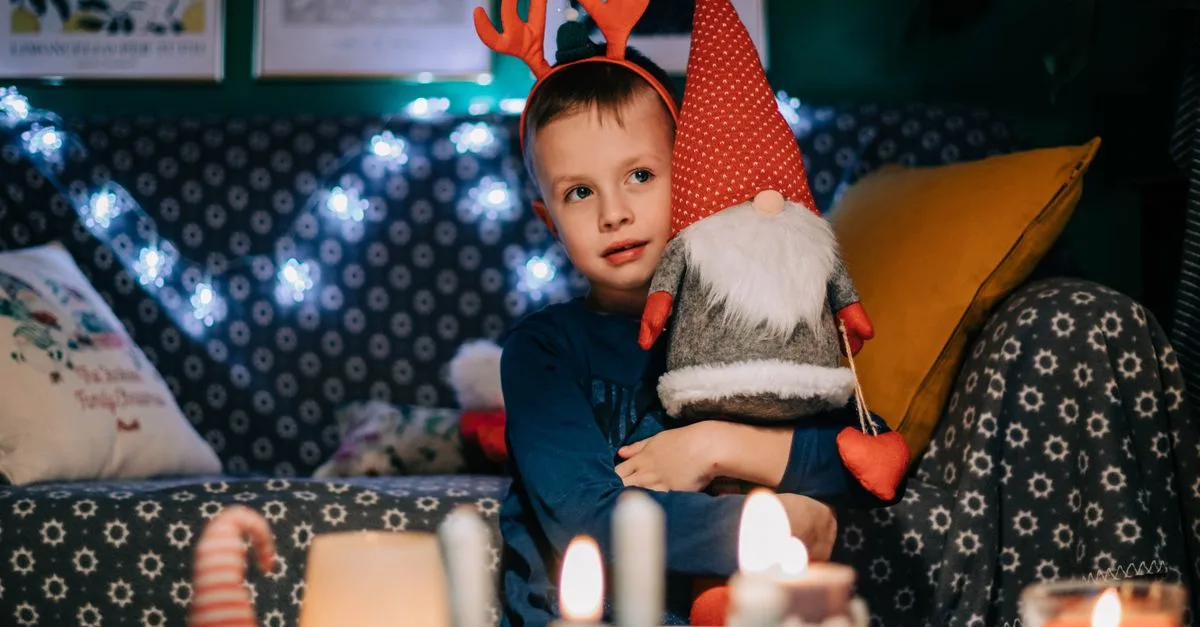 découvrez des idées interactives et amusantes pour faire vivre la magie de l’elfe sur l’étagère à un enfant unique, jour après jour.